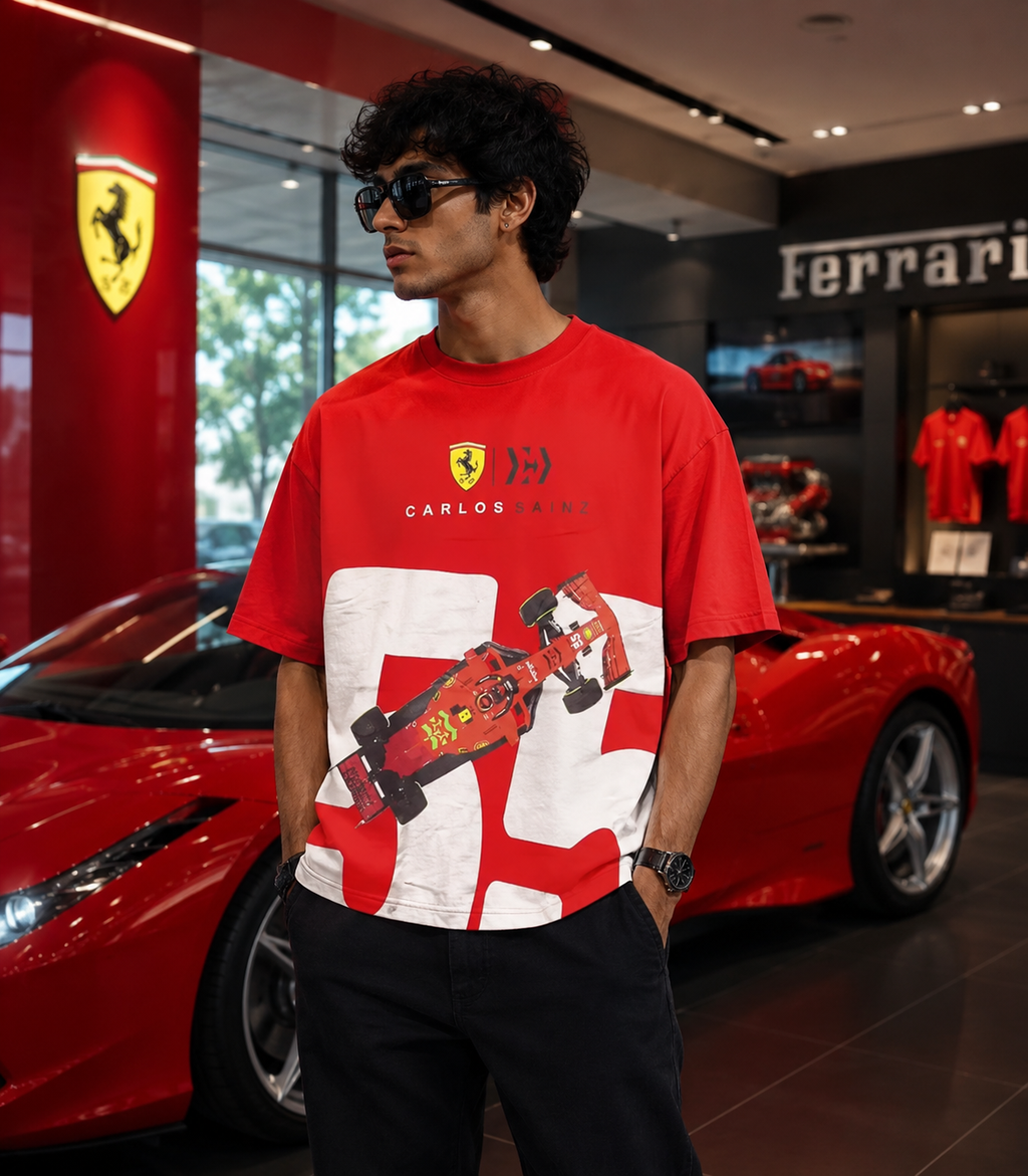FERARRI CARLOS SAINZ SCUDERIA RACE DAY OVERSIZED T-SHIRT – RED