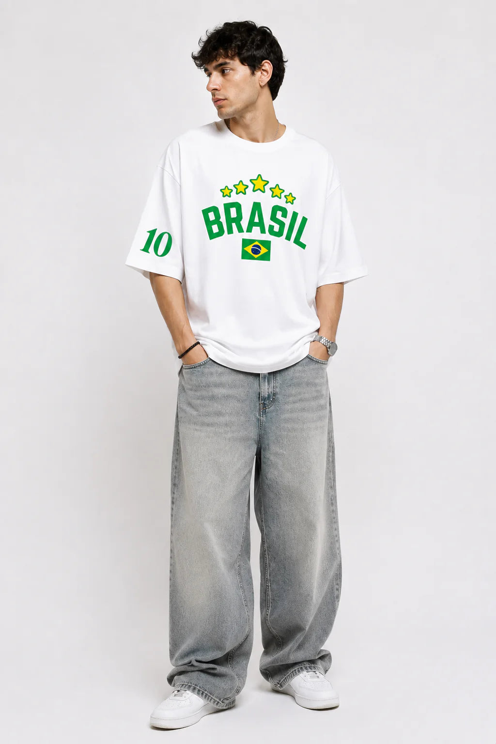 Brasil No.10 Oversized T-Shirt – W Edition Brasil No.10 Oversized T-Shirt – Black Edition