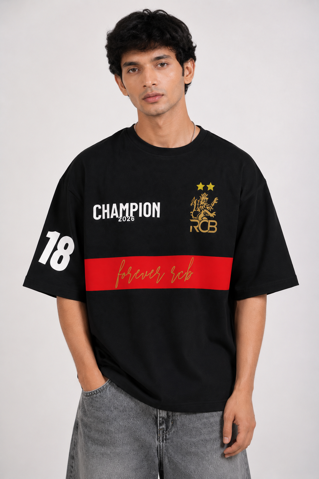 Champion Heritage Oversized T-Shirt – Black Edition